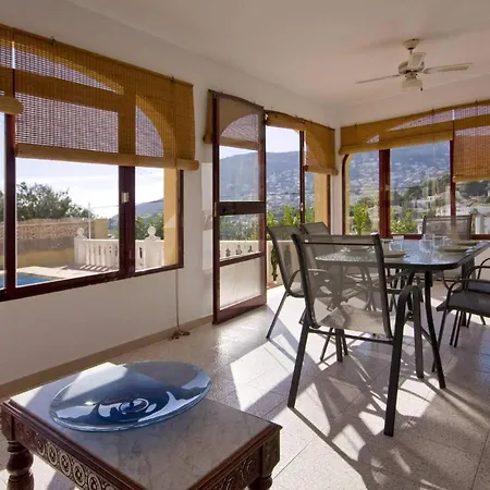 Tosal - Plusholidays Willa Calpe